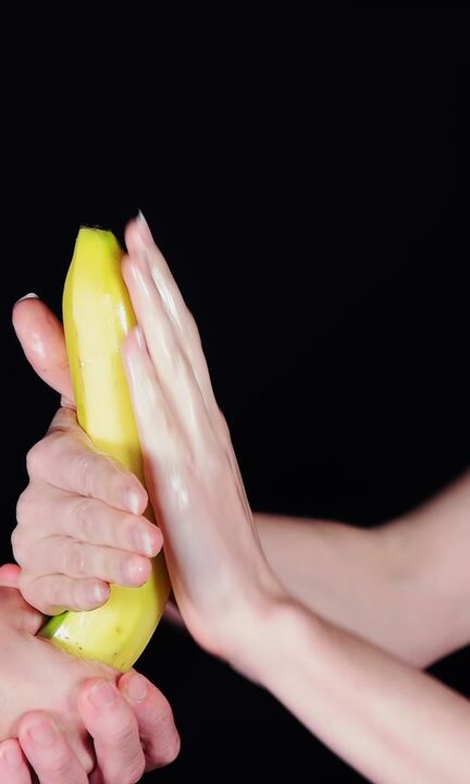Massaging the penis will increase its size and strengthen male power